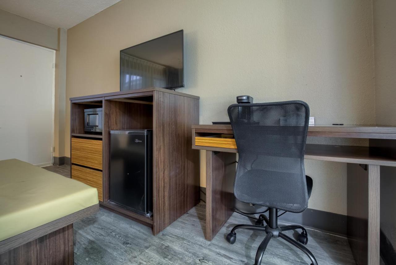 Days Inn By Wyndham Mobile I-65 Ngoại thất bức ảnh