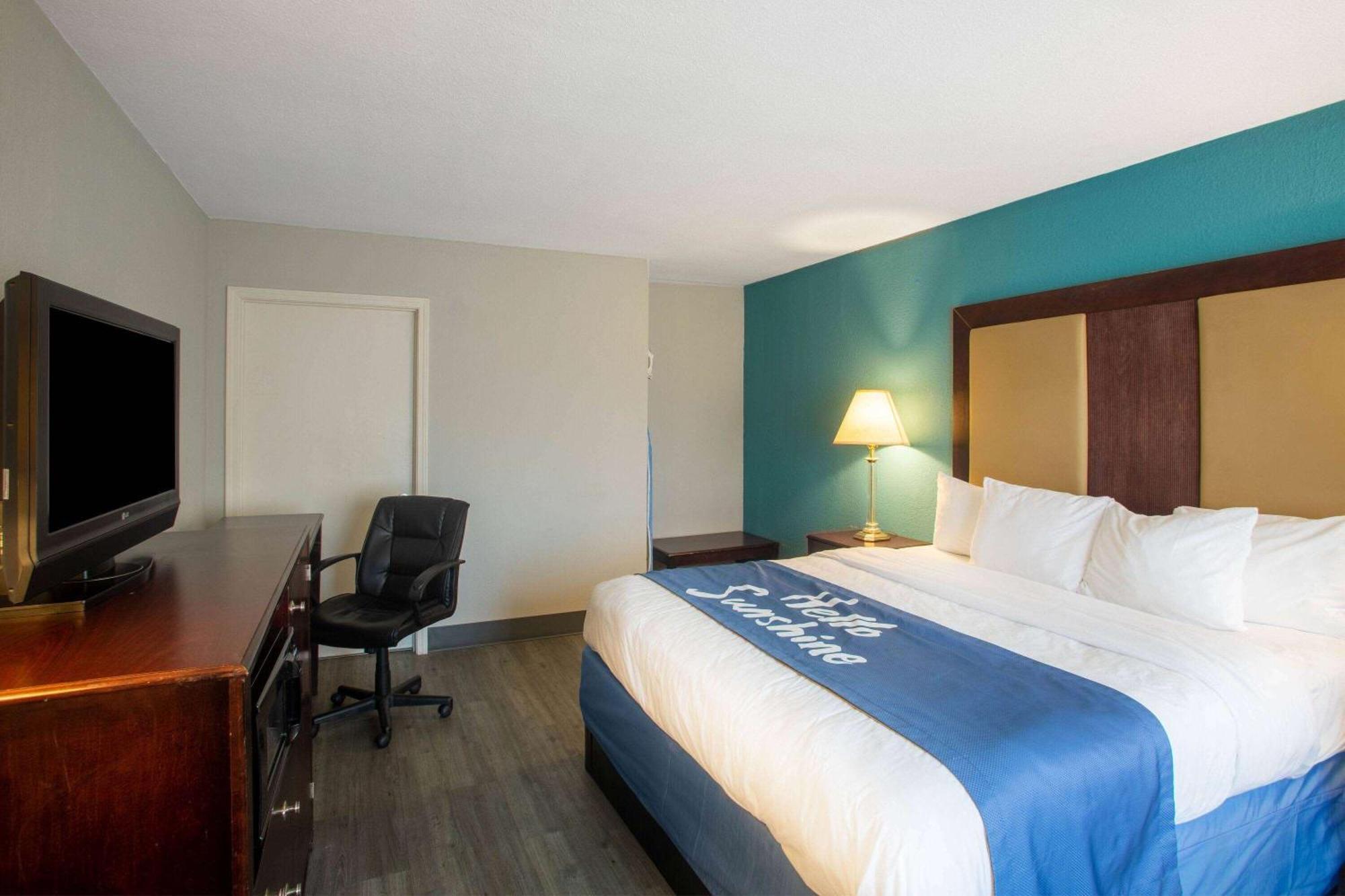 Days Inn By Wyndham Mobile I-65 Ngoại thất bức ảnh